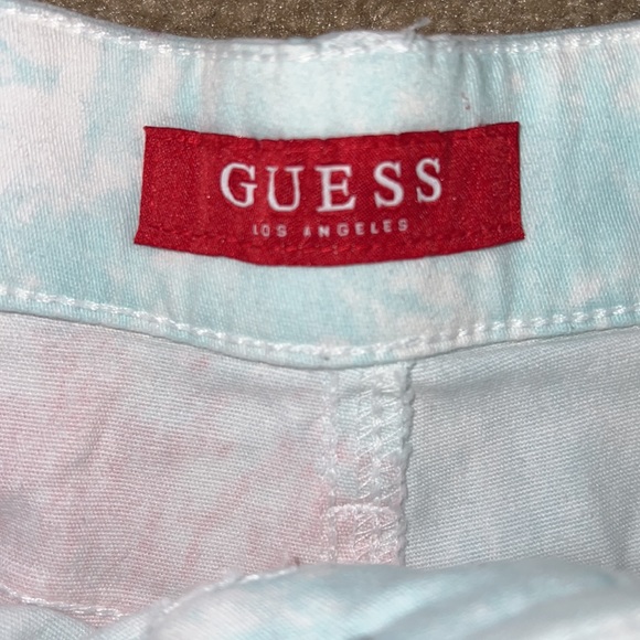 NWT Guess High Rise Waisted Tie Dye Stretch Denim Shorts - Picture 10 of 11